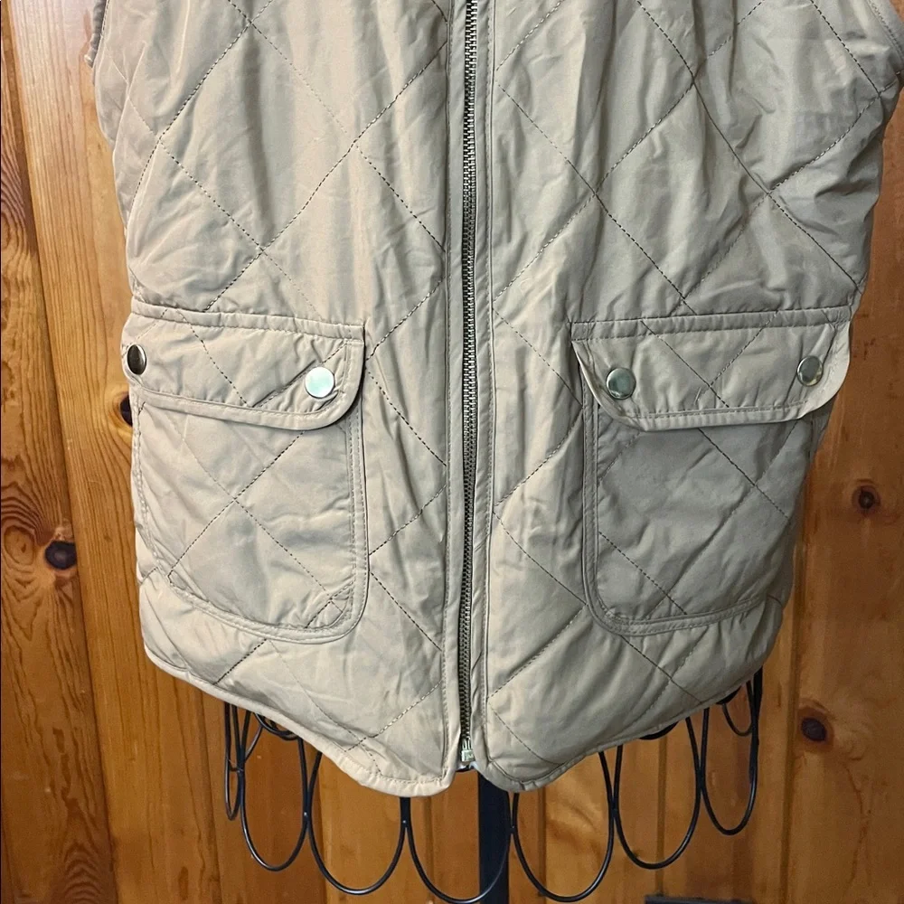 Love Tree Men's Brown Quilted Vest